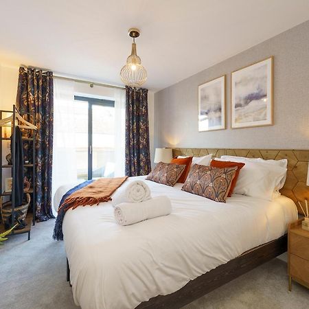Evergreen - 2 Bed Luxury Apartment By Mint Stays Bristol Exteriér fotografie