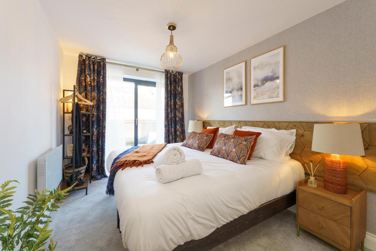 Evergreen - 2 Bed Luxury Apartment By Mint Stays Bristol Exteriér fotografie